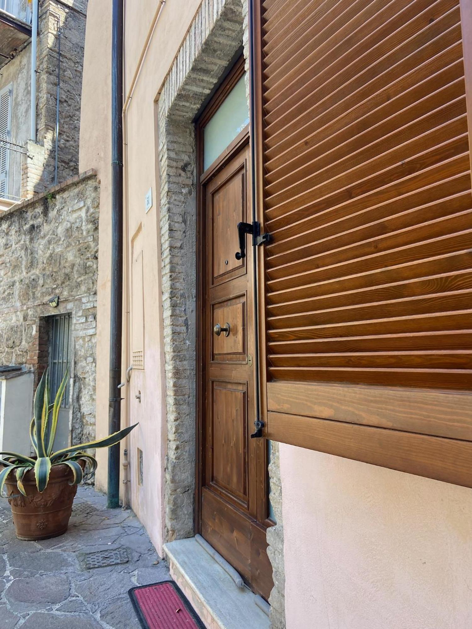 Appartamento Terni Centro Екстер'єр фото